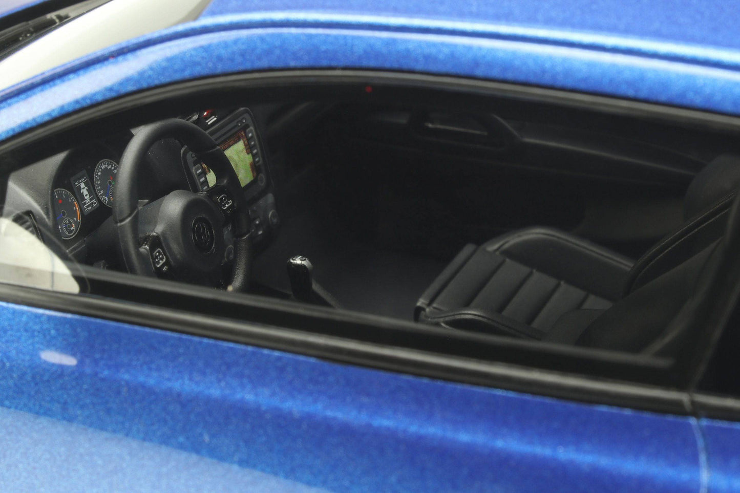 OttOmobile - Volkswagen Scirocco R (Blue) 1:18 Scale Model Car - Model Cars Canada Inc.