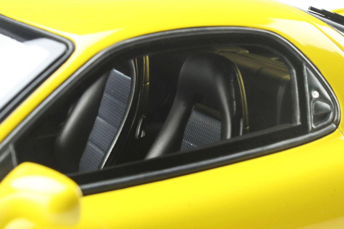 OttOmobile - Mazda RX-7 Type R Bathurst R (FD) (Sunburst Yellow) 1:18 Scale Model Car - Model Cars Canada Inc.
