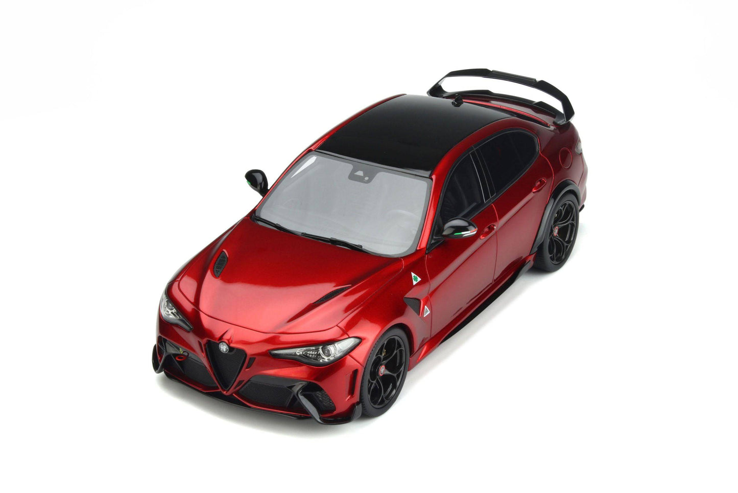 OttOmobile - Alfa Romeo Giulia GTAm (GTA Red) 1:18 Scale Model Car - Model Cars Canada Inc.