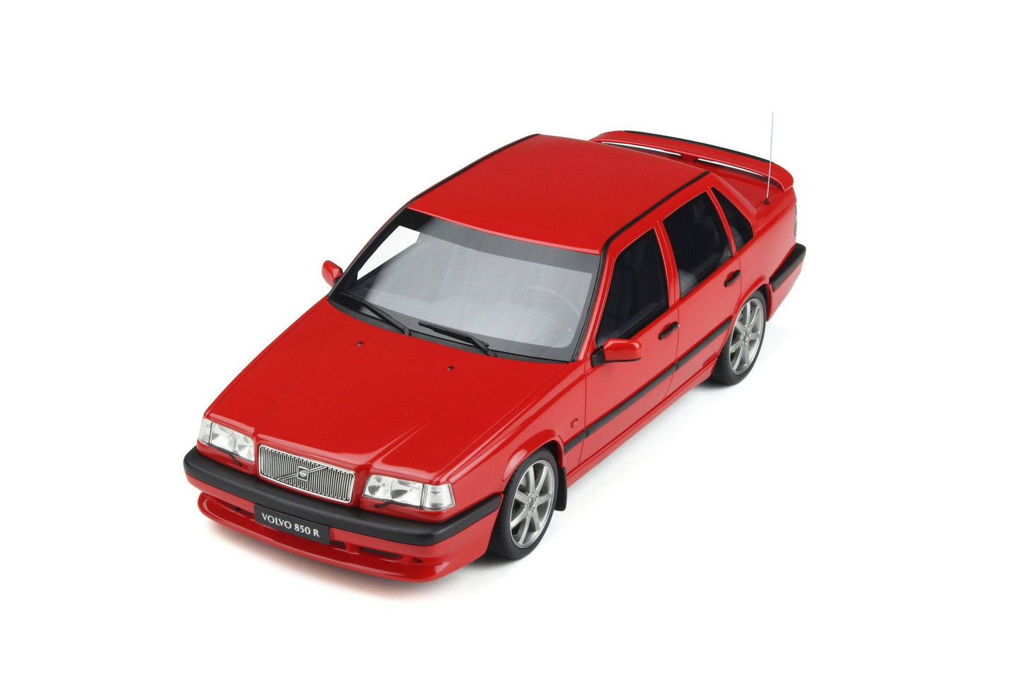 OttOmobile - Volvo 850R Sedan (Bright Red) 1:18 Scale Model Car