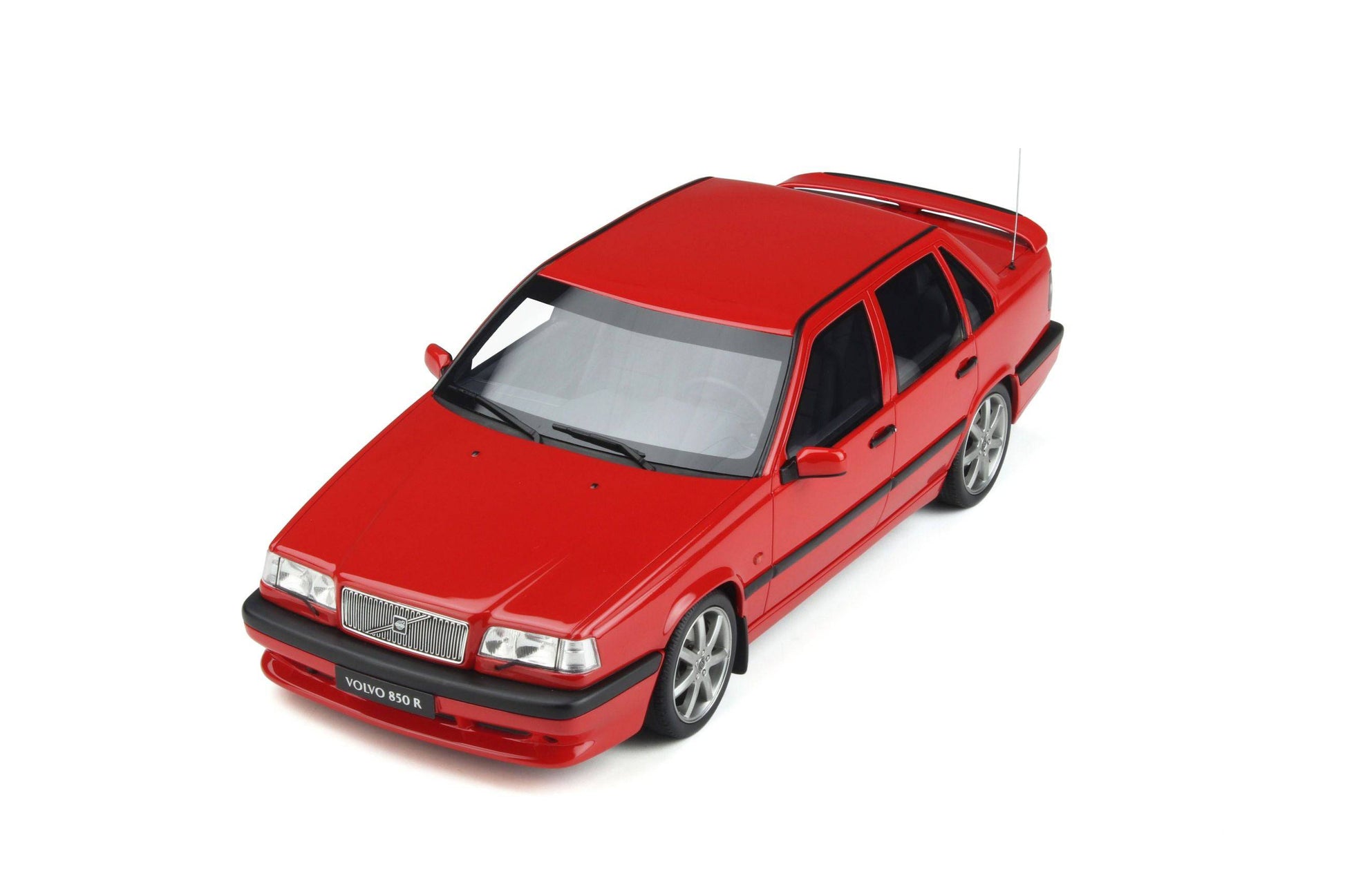 OttOmobile - Volvo 850R Sedan (Bright Red) 1:18 Scale Model Car - Model Cars Canada Inc.