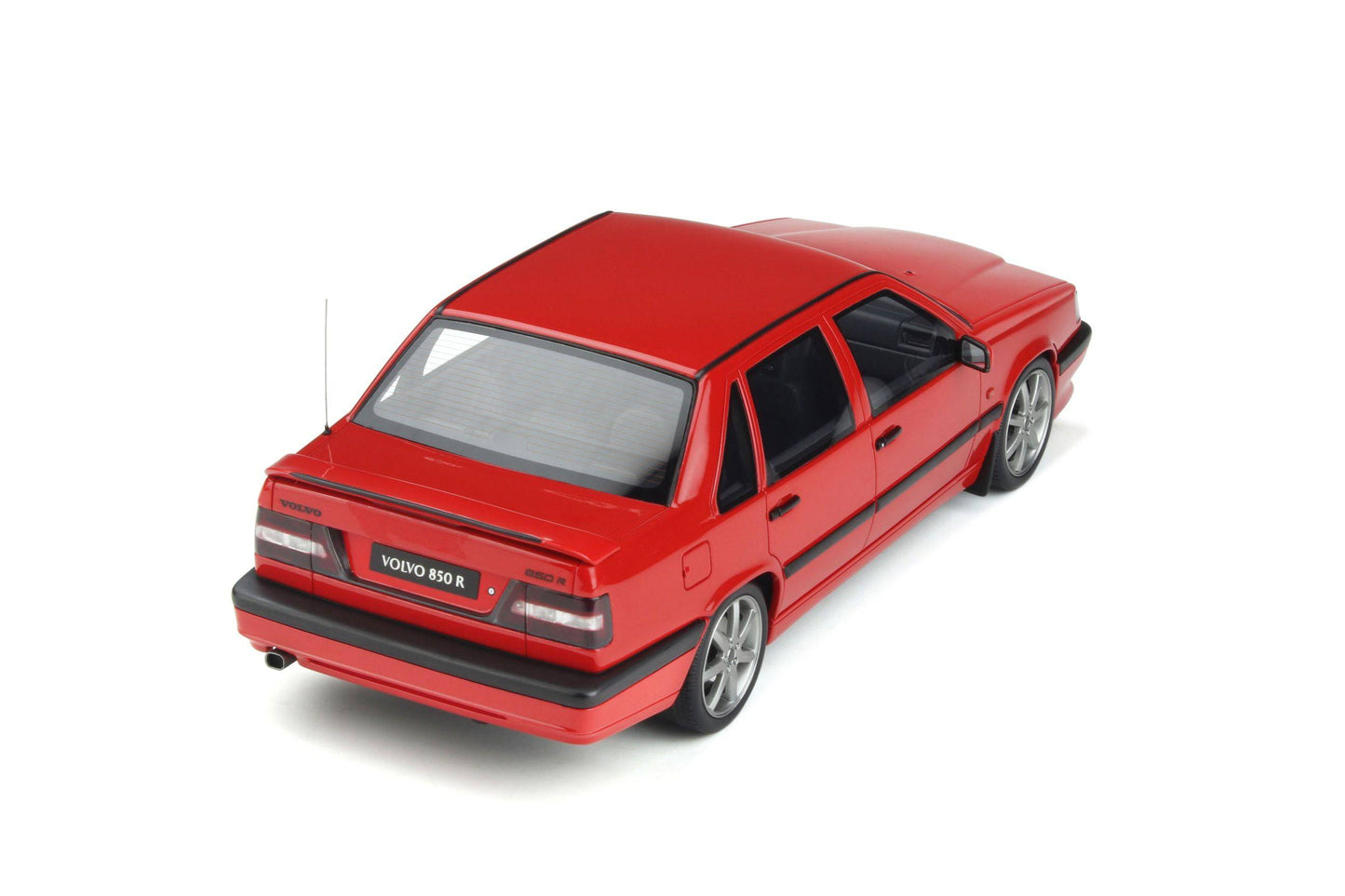 OttOmobile - Volvo 850R Sedan (Bright Red) 1:18 Scale Model Car