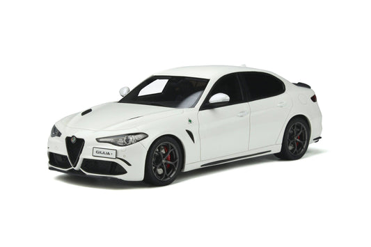 OttOmobile - Alfa Romeo Giulia Quadrifoglio (2019) (White) 1:18 Scale Model Car - Model Cars Canada Inc.