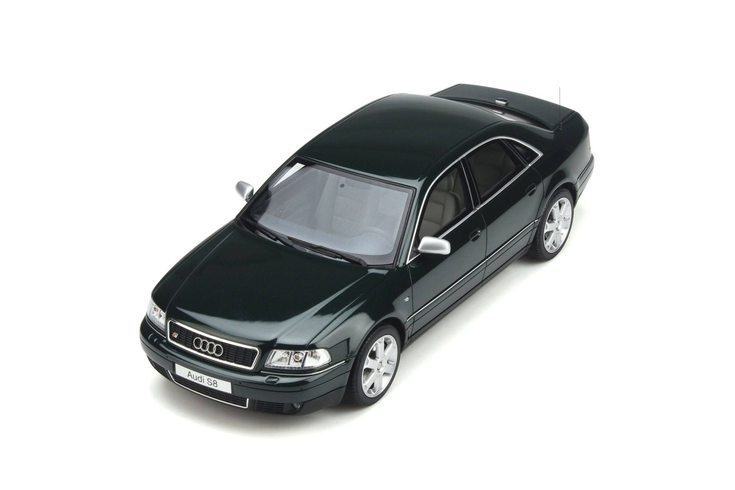 OttOmobile - Audi S8 (D2) (Green) 1:18 Scale Model Car - Model Cars Canada Inc.