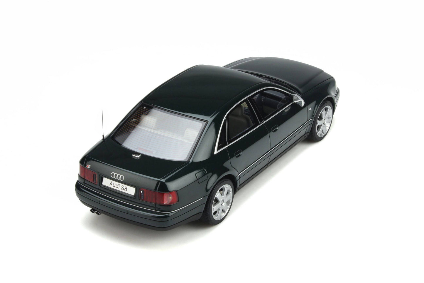 OttOmobile - Audi S8 (D2) (Green) 1:18 Scale Model Car - Model Cars Canada Inc.