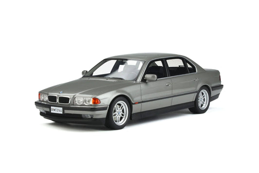 OttOmobile - BMW 750IL (E38) (Aspen Silver Metallic) 1:18 Scale Model Car - Model Cars Canada Inc.