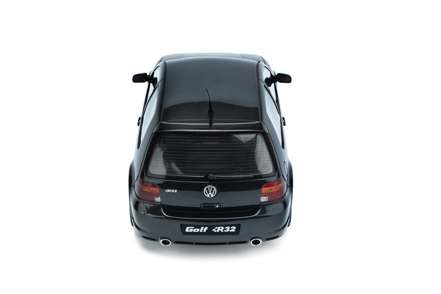 OttOmobile - Volkswagen Golf R32 (MKIV) (Black Magic Pearl) 1:18 Scale Model Car