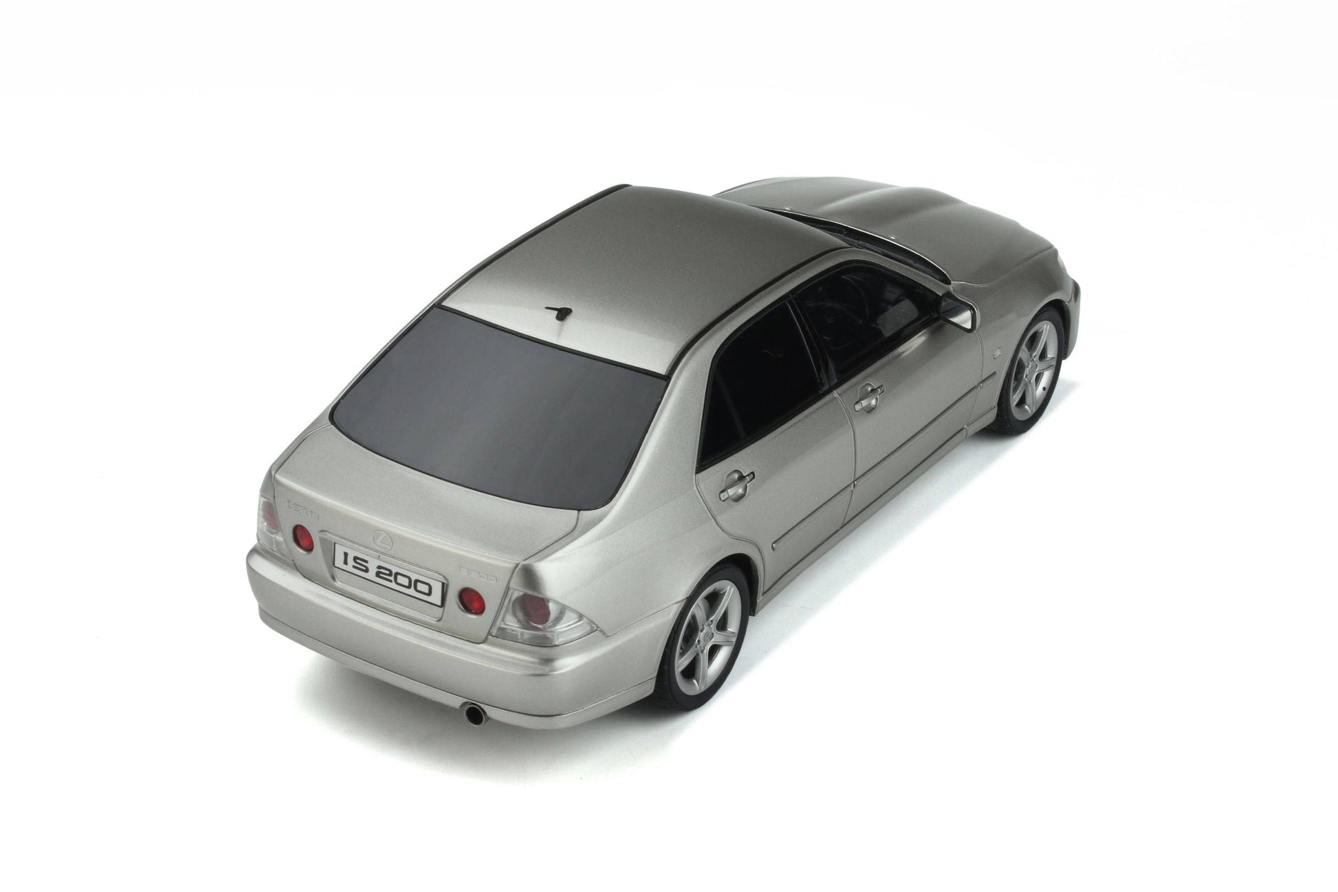 OttOmobile - Lexus IS200 (Millennium Silver Metallic) 1:18 Scale Model Car - Model Cars Canada Inc.