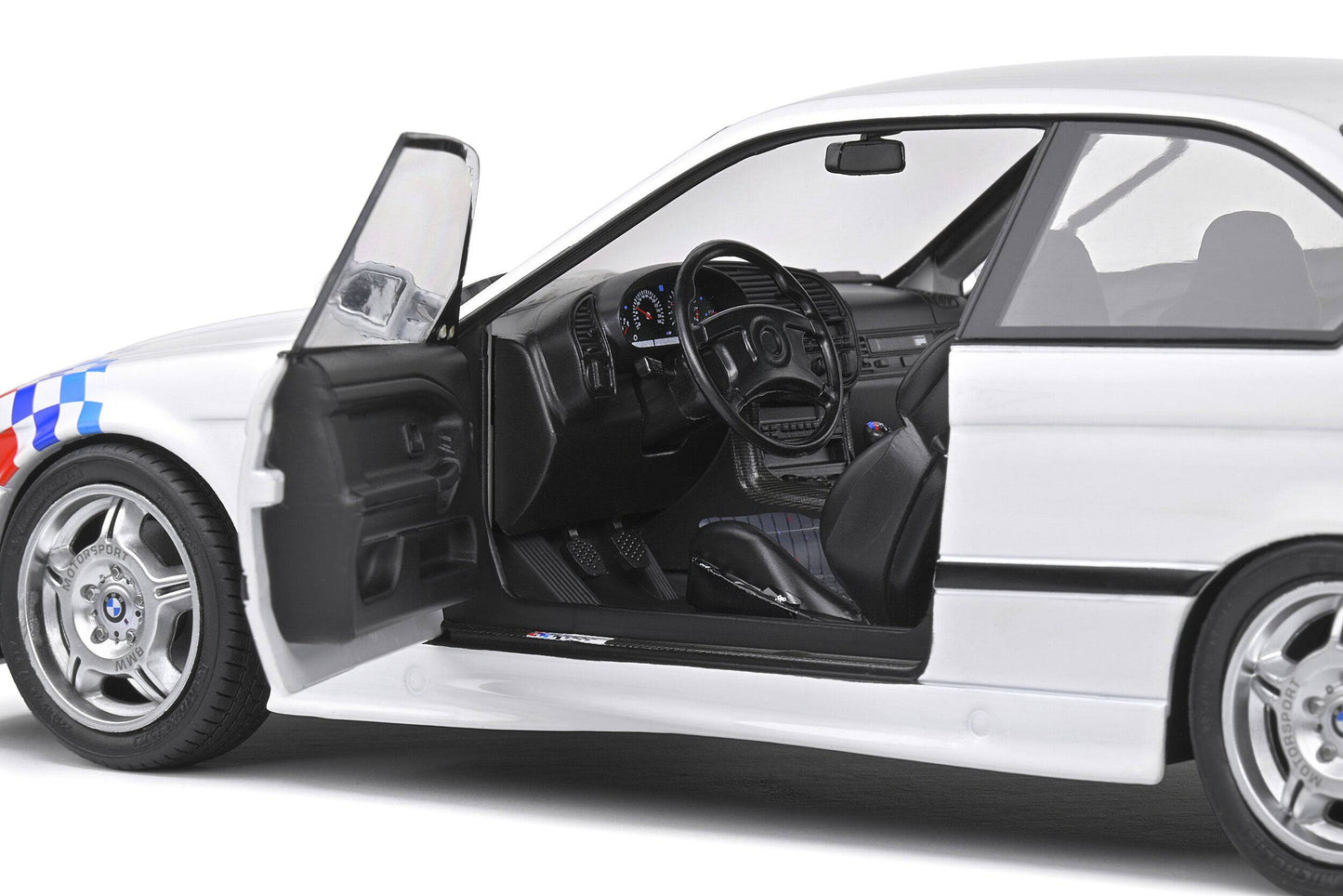 Solido - BMW M3 Lightweight (LTW)(E36) (Alpine White) 1:18 Scale Model Car - Model Cars Canada Inc.