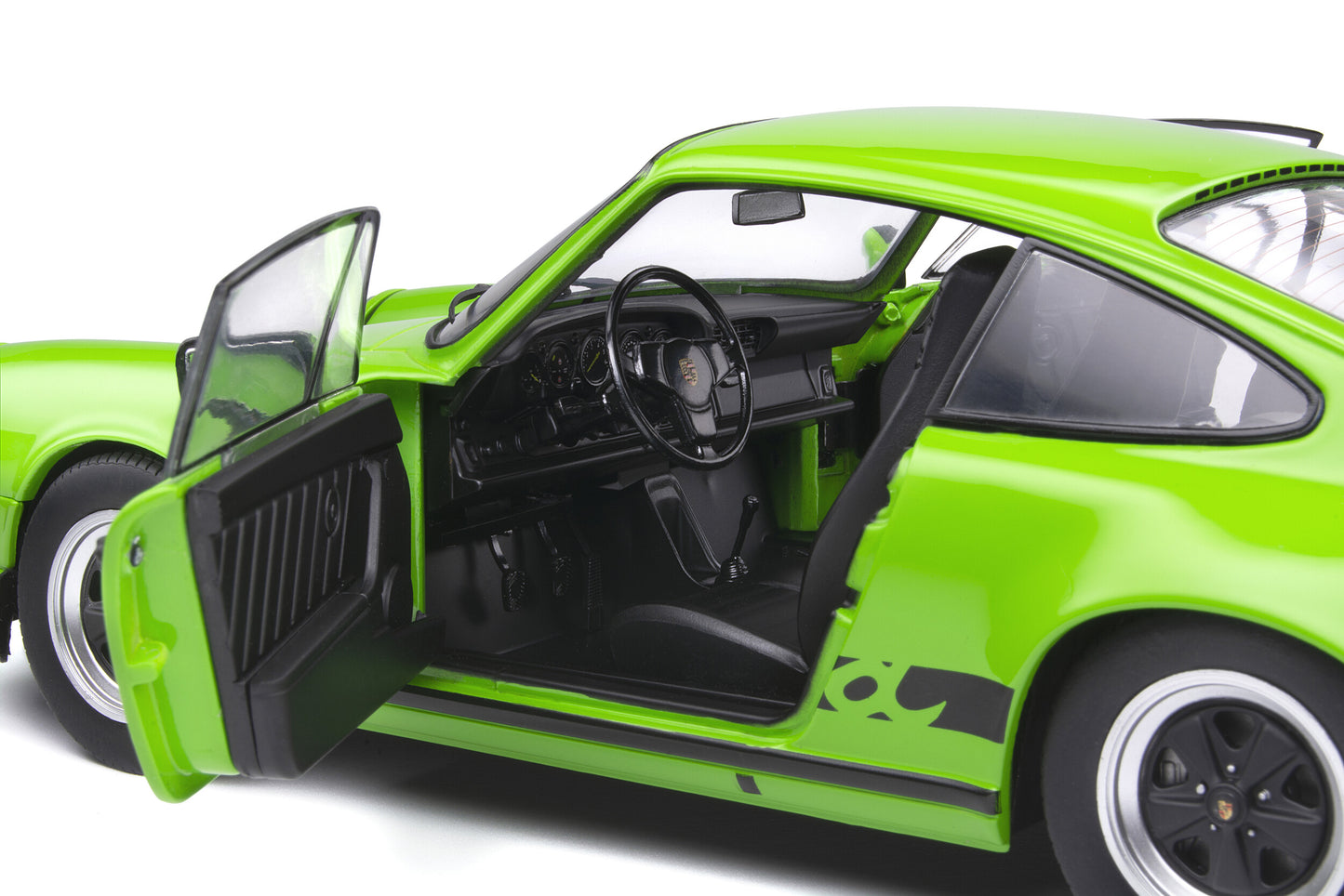 Solido - Porsche 911 (930) Carrera 3.0 (Gelbgrün Green) 1:18 Scale Model Car