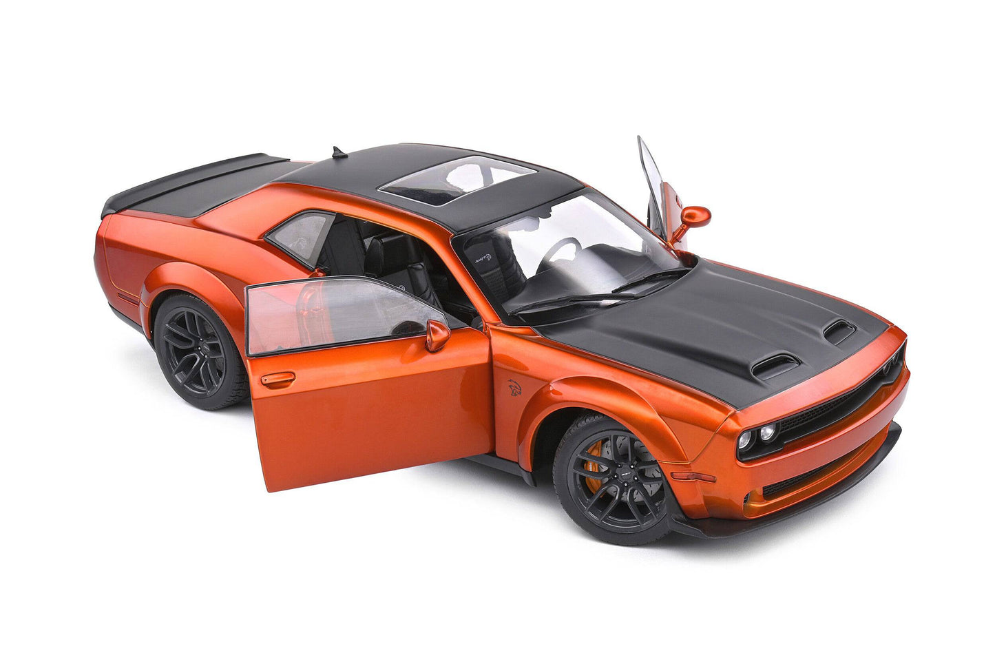 Solido - Dodge Challenger SRT Widebody (Orange Metallic) 1:18 Scale Model Car - Model Cars Canada Inc.