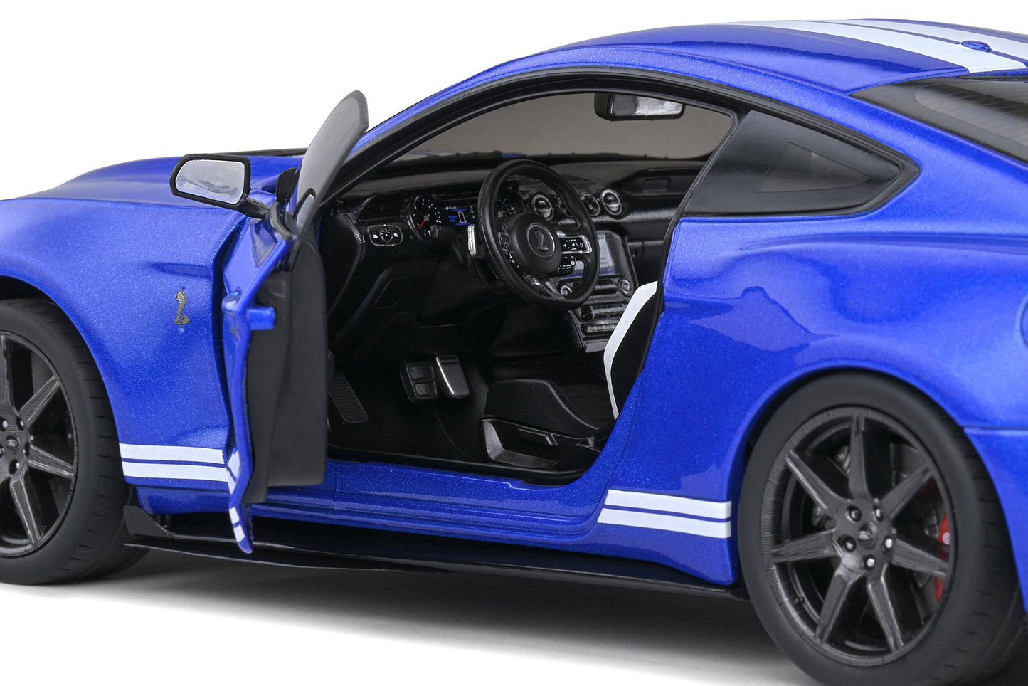 Solido - Ford Shelby GT500 "Fast Track" (Ford Performance Blue) 1:18 Scale Model Car - Model Cars Canada Inc.