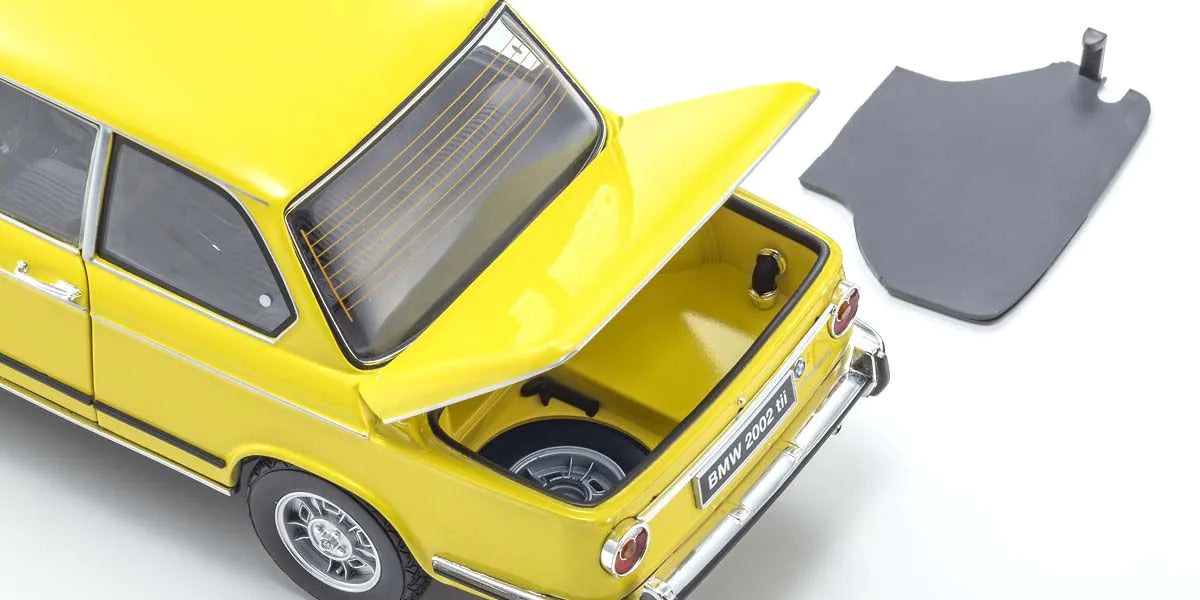 Kyosho - BMW 2002Tii (Yellow) 1:18 Scale Model Car