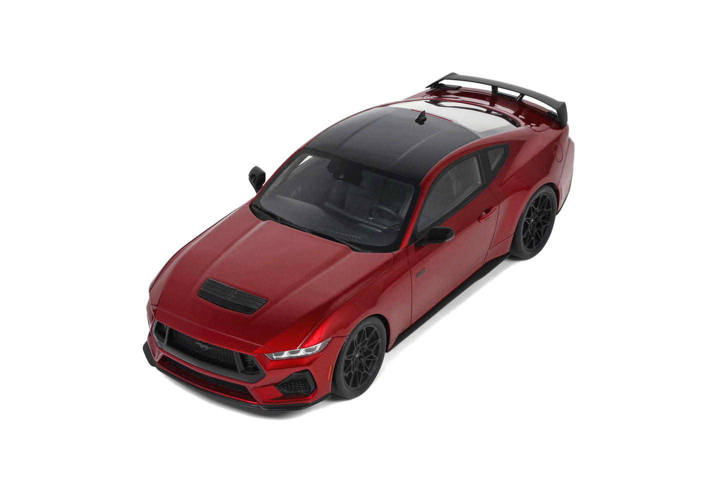 GT Spirit - Ford Mustang GT (S650) (Rapid Red) 1:18 Scale Model