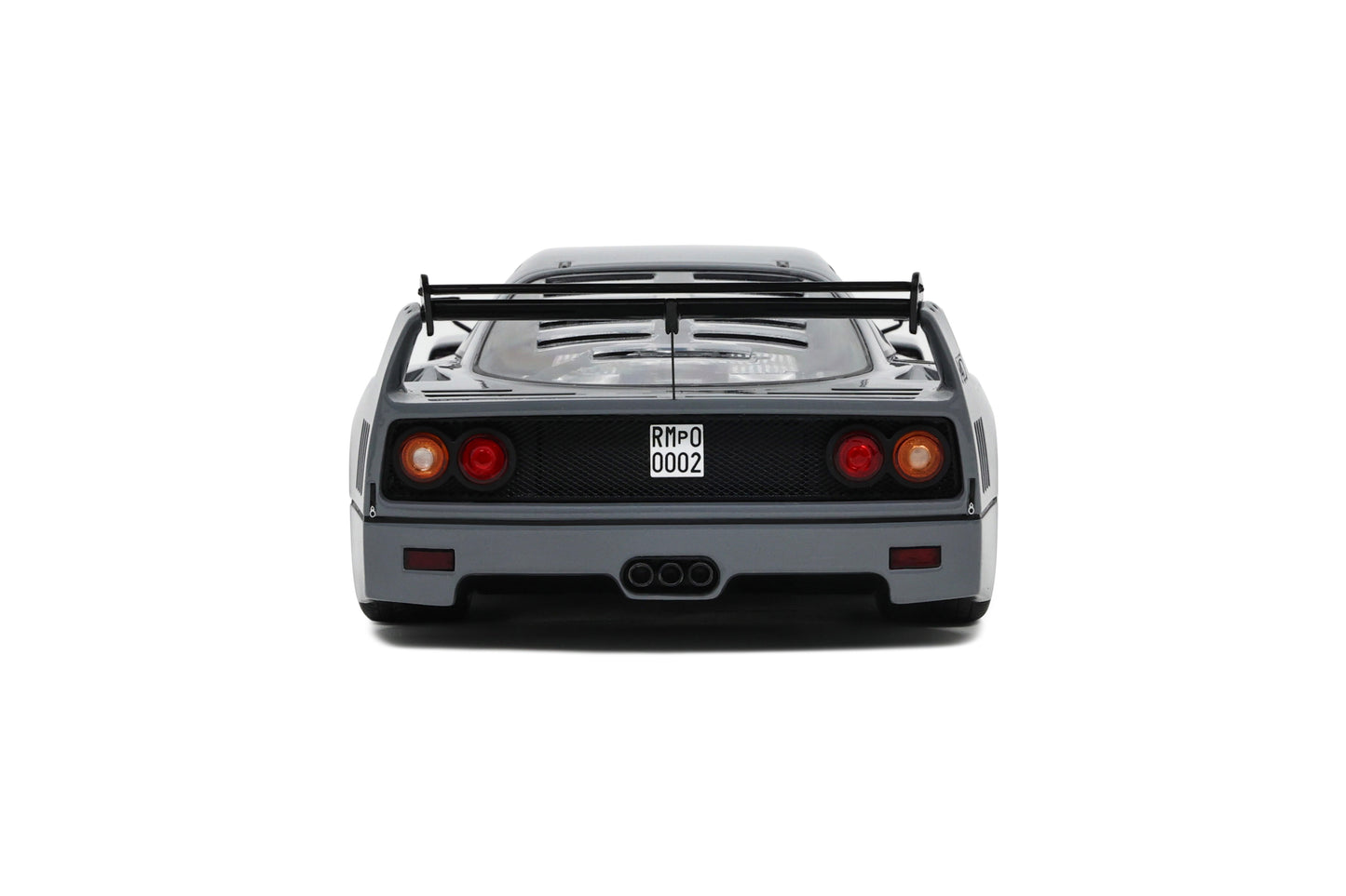 GT Spirit - Ferrari F40 Competizione (Nardo Grey) 1:18 Scale Model