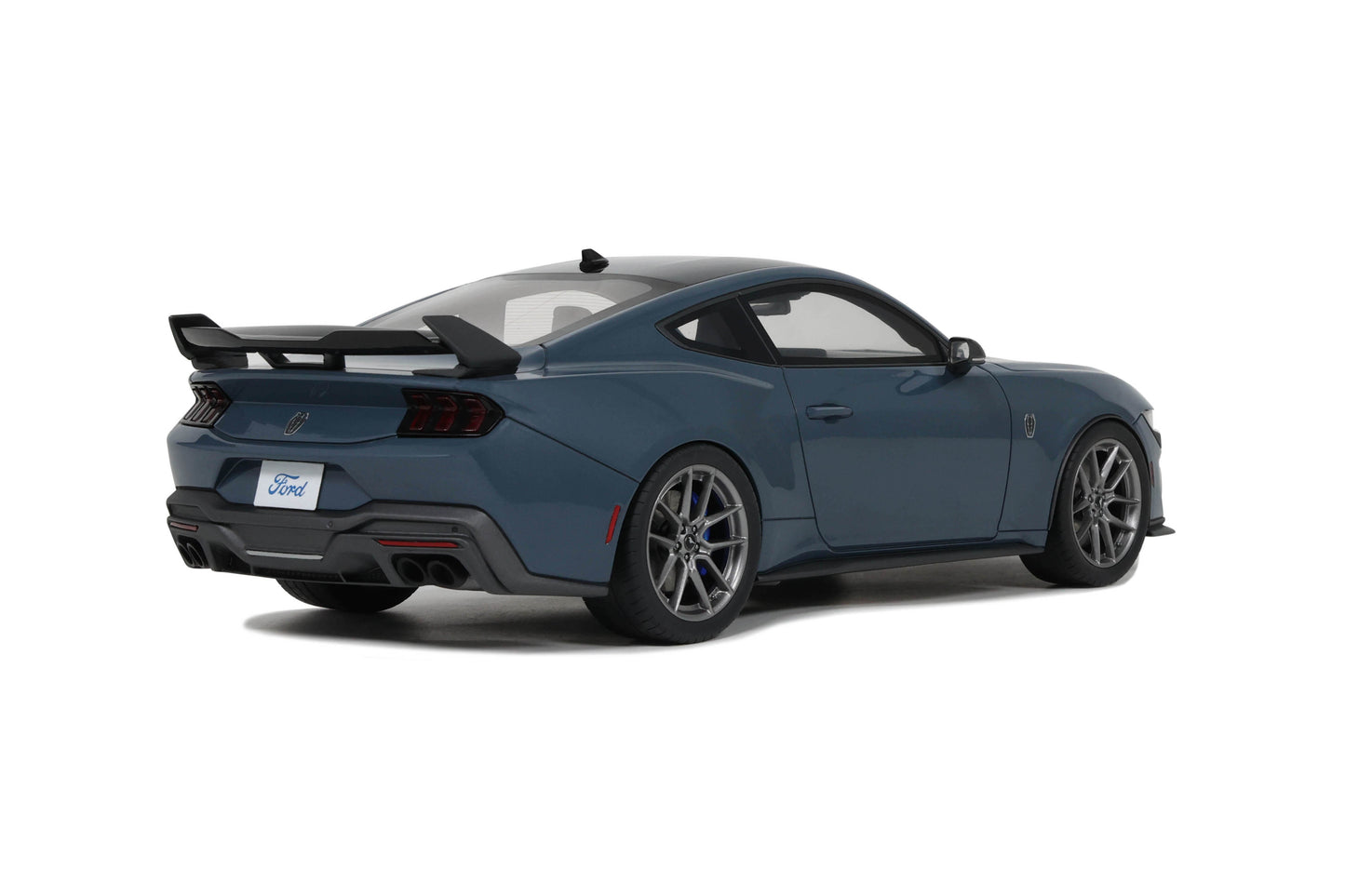 GT Spirit - Ford Mustang Dark Horse (S650) (Vapor Blue Metallic) 1:18 Scale Model