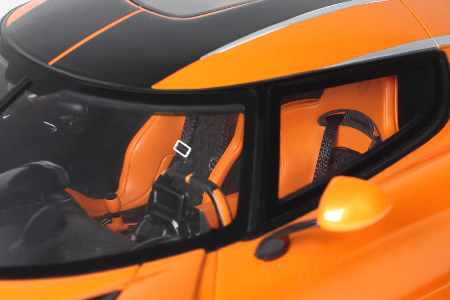 GT Spirit - Koenigsegg Jesko Attack (Tang Orange) 1:18 Scale Model