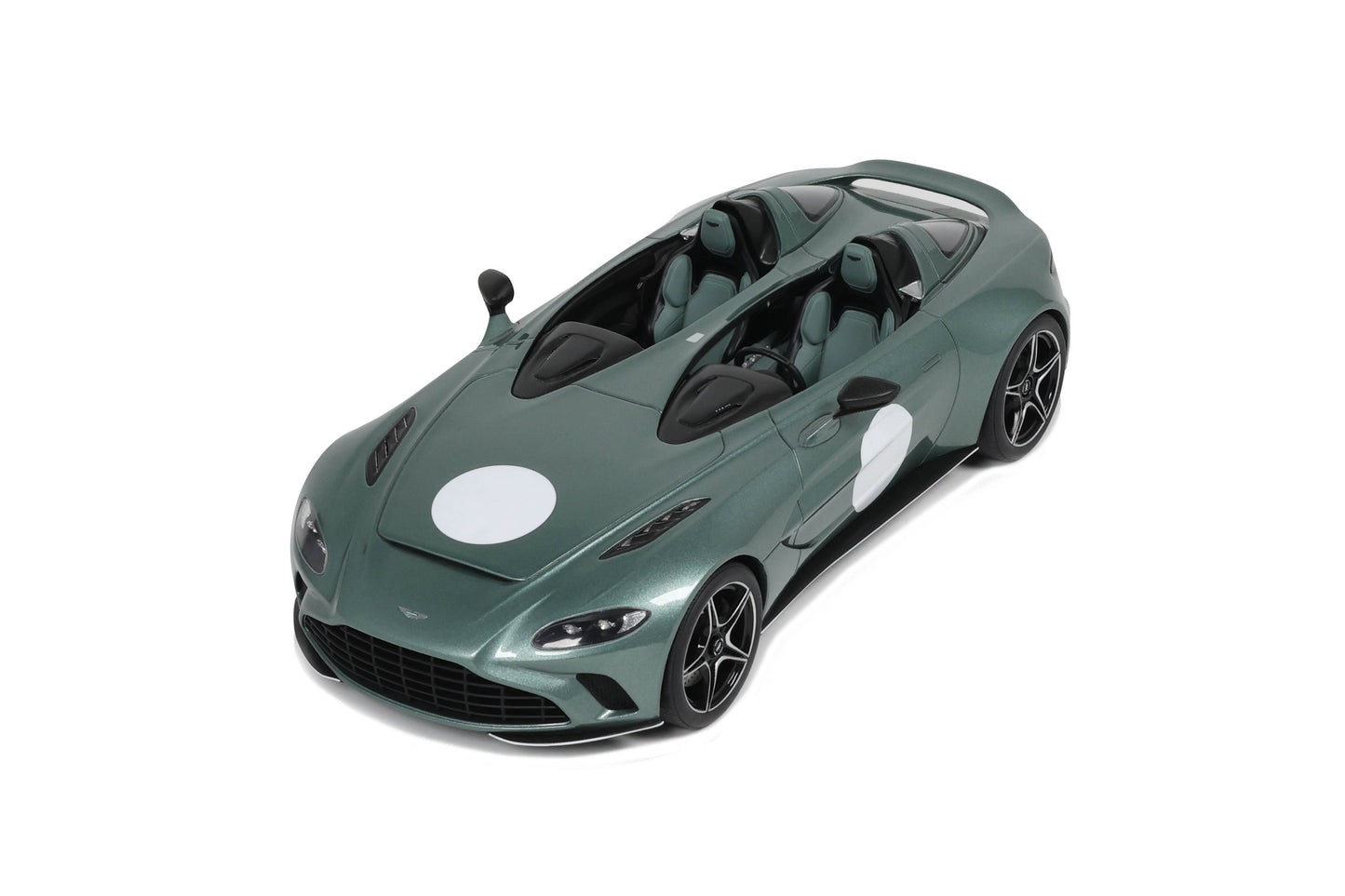 GT Spirit - Aston Martin V12 Speedster (Racing Green) 1:18 Scale Model