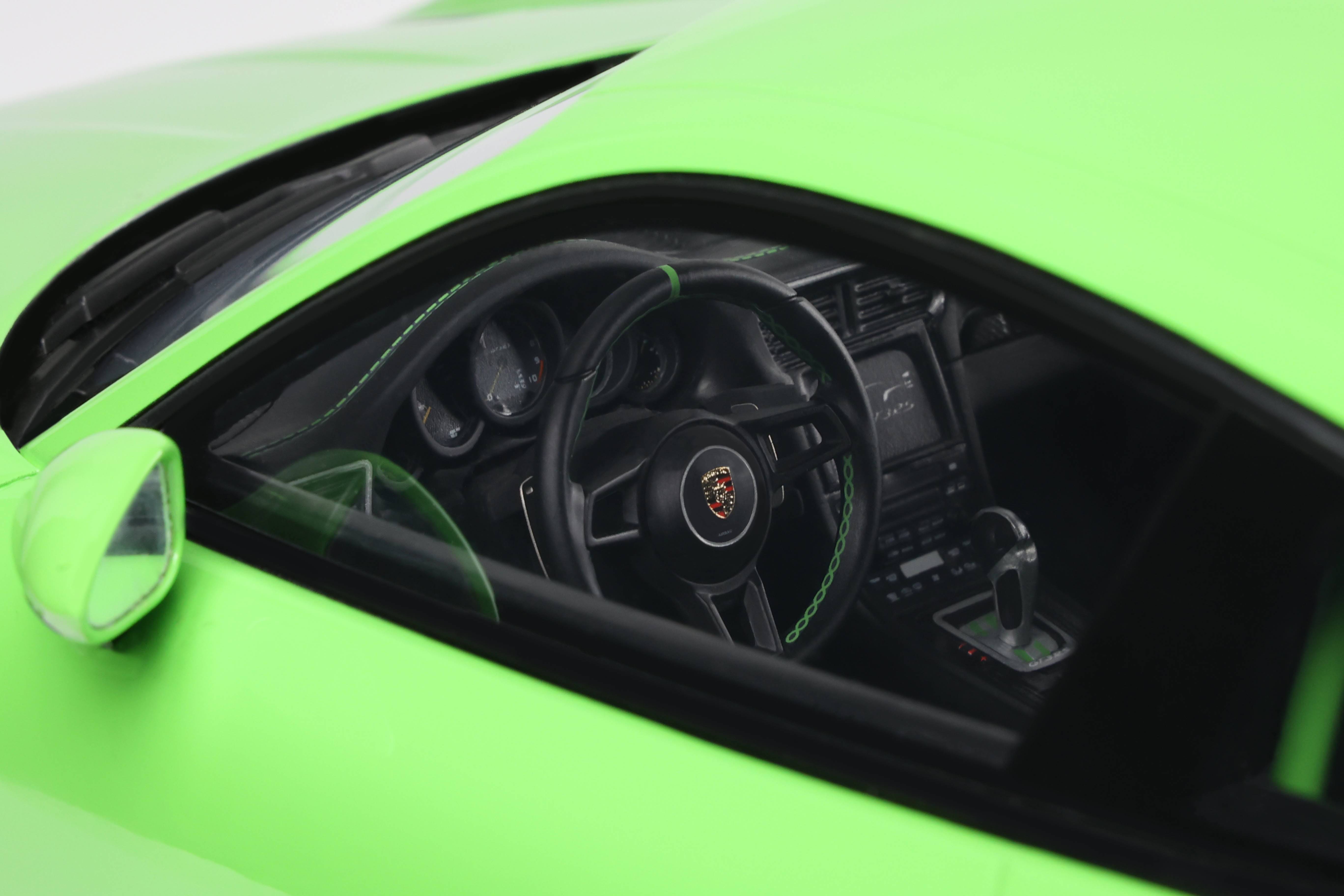GT Spirit - Porsche 911 (991.2) GT3 RS (Lizard Green) 1:12 Scale Model