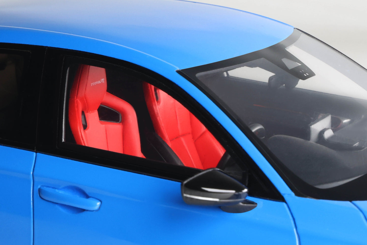 OttOmobile - Honda Civic Type R (FL5) (Racing/Boost Blue Pearl) 1:18 Scale Model Car