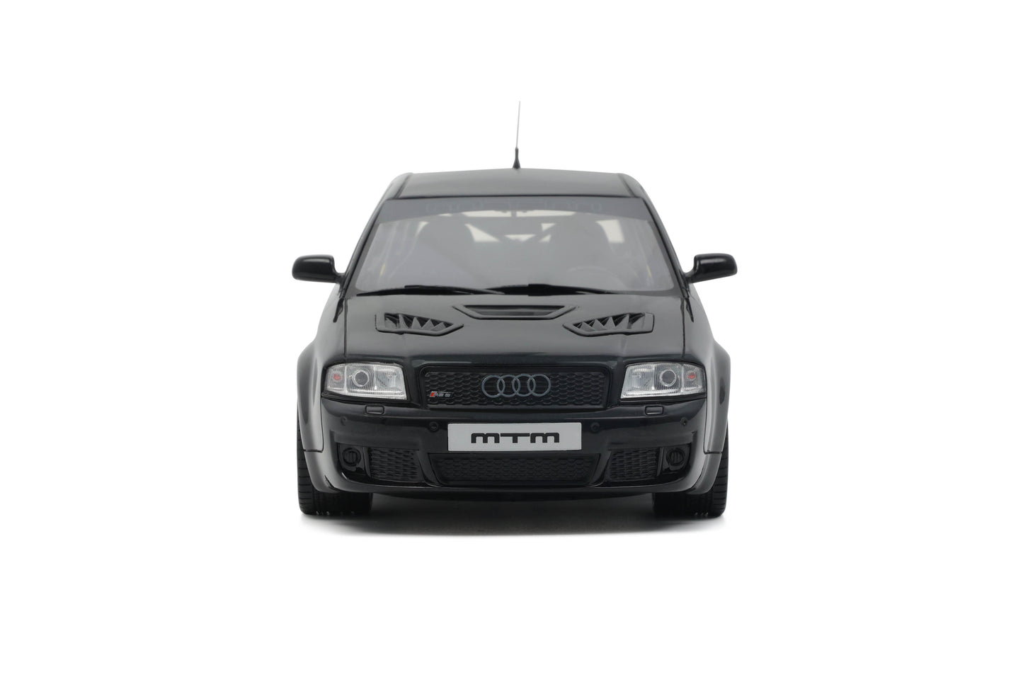 OttOmobile - Audi RS6 Clubsport MTM (Black) 1:18 Scale Model Car