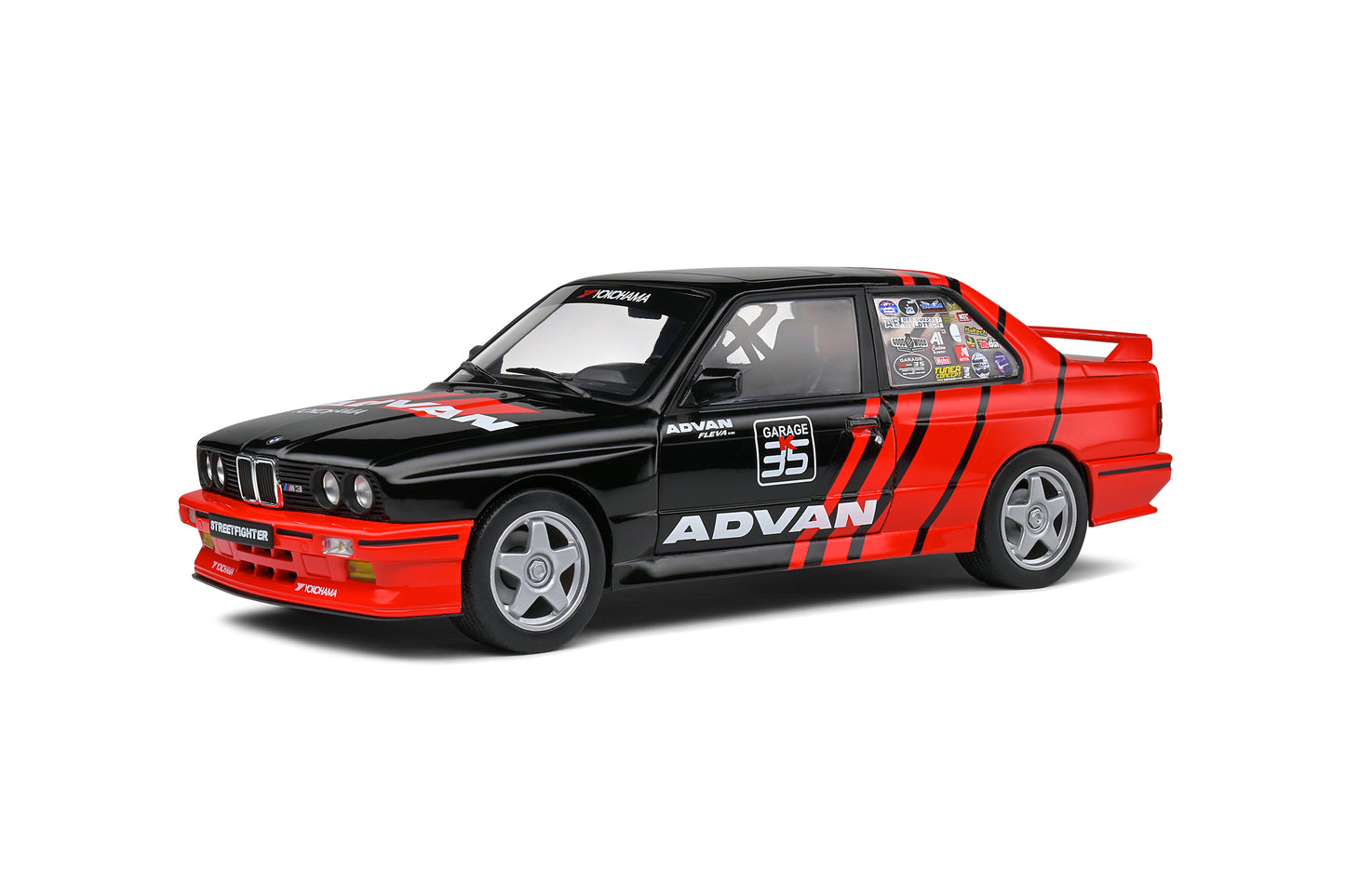 Solido - BMW M3 (E30)(Advan) 1:18 Scale Model Car