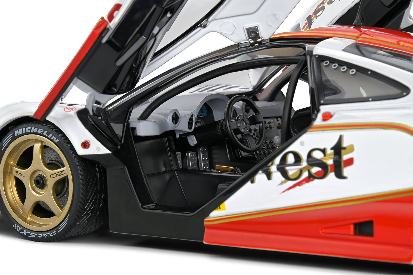 Solido - McLaren F1 GTR Short Tail (White) 1:18 Scale Model Car