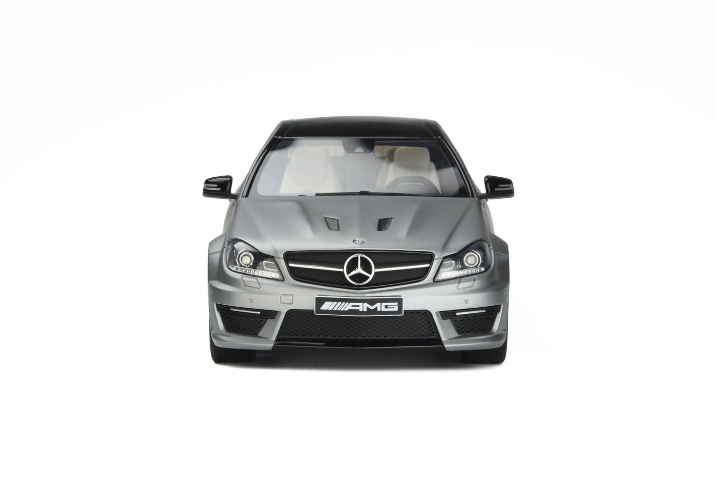 GT Spirit - Mercedes-Benz C63 AMG "Edition 507" (W204) (Designo Magno Platinum Matte) 1:18 Scale Model Car