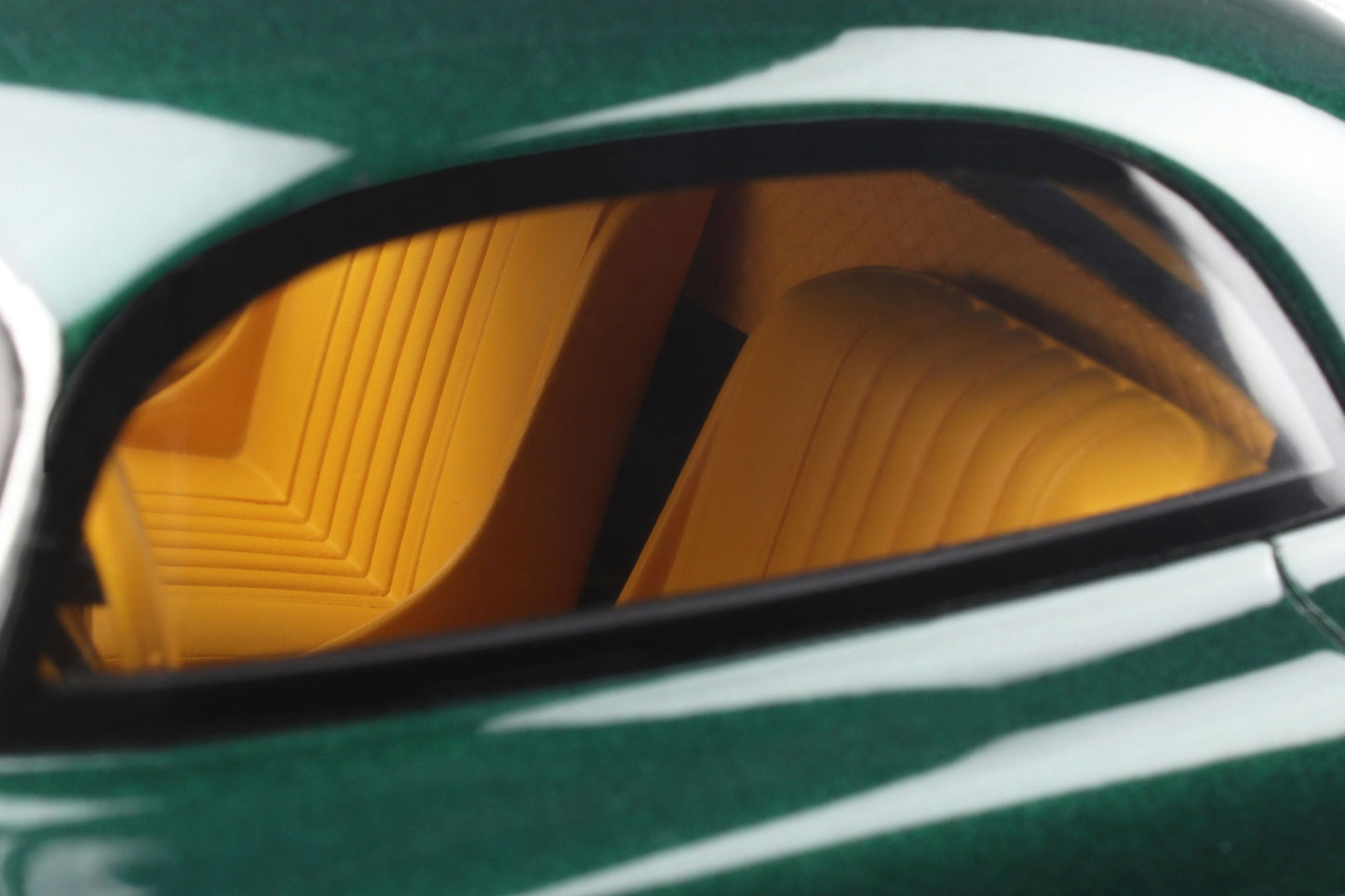 GT Spirit - S-Club Speedster Hardtop (Alpina Green) 1:18 Scale Model Car **[Pre-Order]**