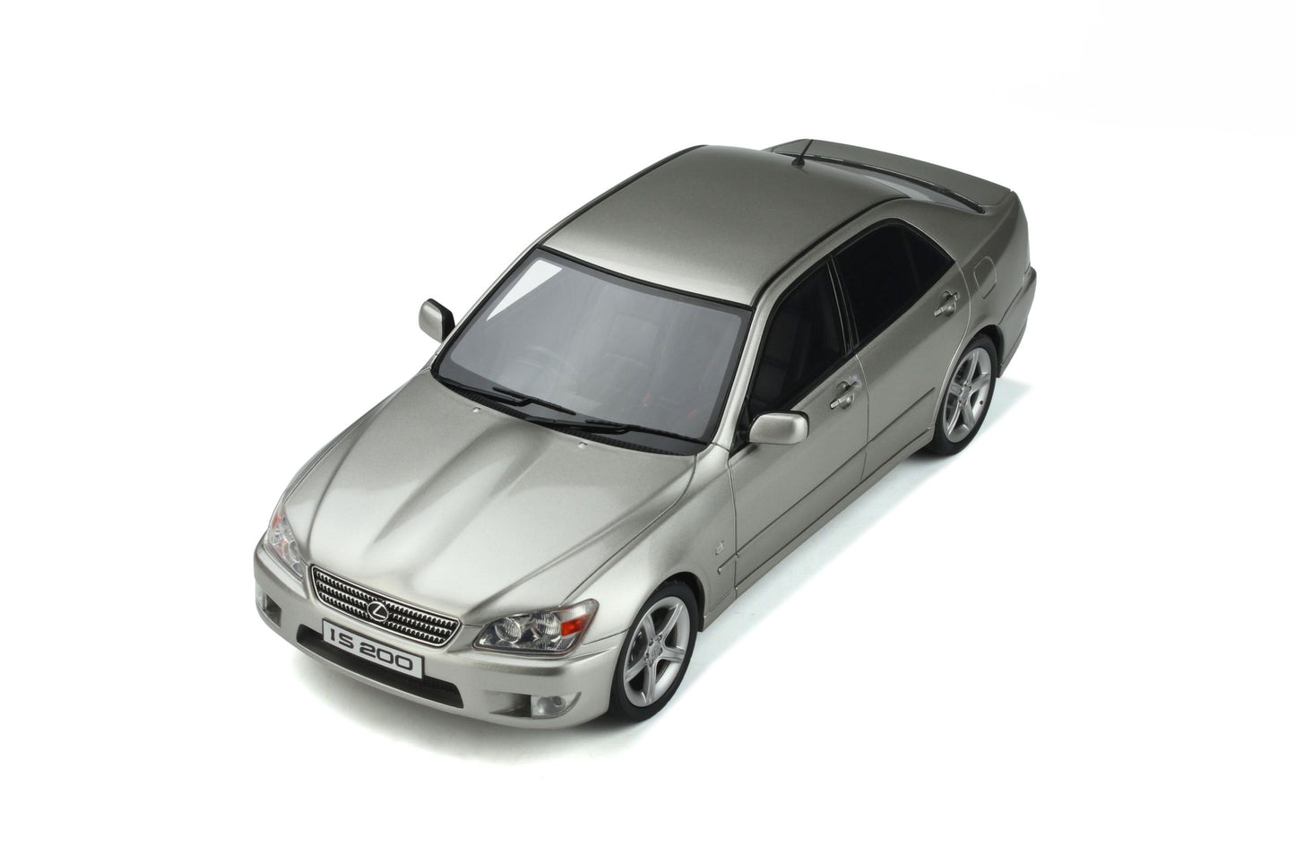OttOmobile - Lexus IS200 (Millennium Silver Metallic) 1:18 Scale Model Car