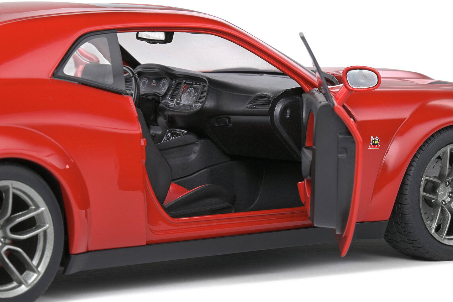 Solido - Dodge Challenger R/T Scat Pack Widebody (Tor Red) 1:18 Scale Model Car - Model Cars Canada Inc.